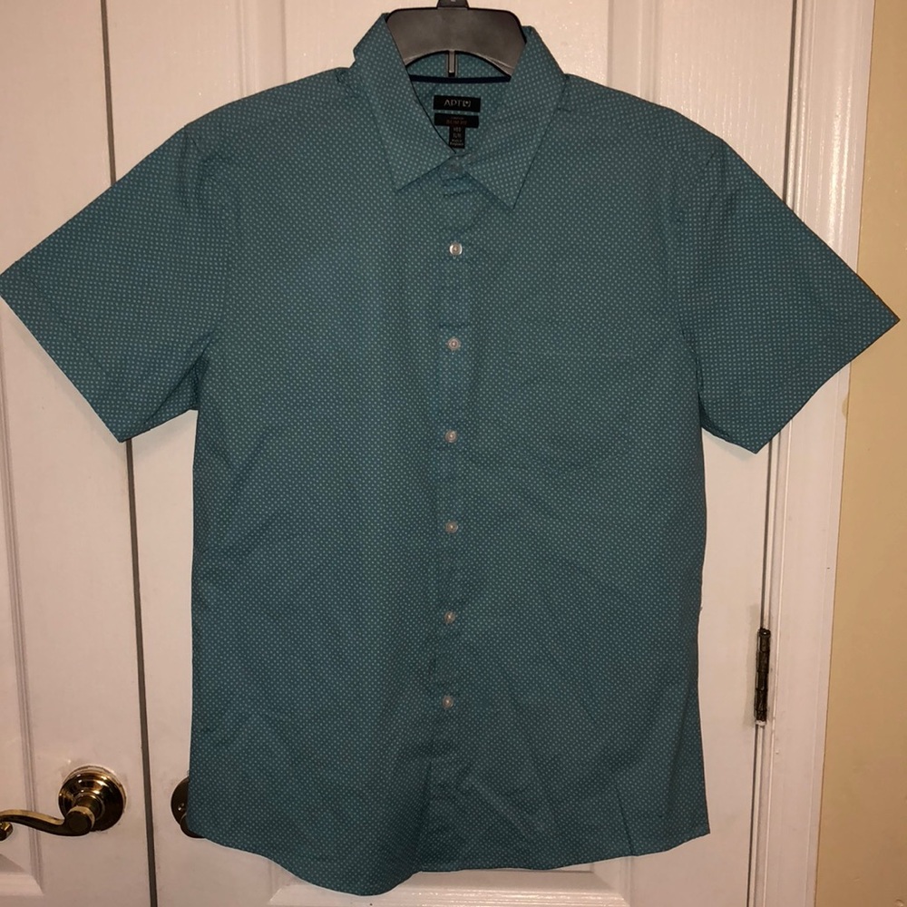 Apt.9 men slim fit button down short sleeve shirt